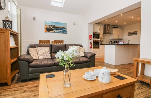Sidmouth Cottage | KEEPERS COTTAGE, pet friendly in Sidmouth