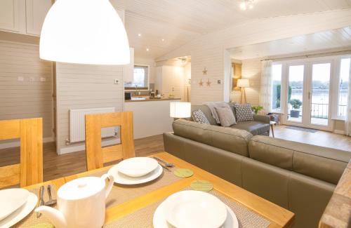 Carnforth Cabin | Keer lodge - Pine Lake Resort