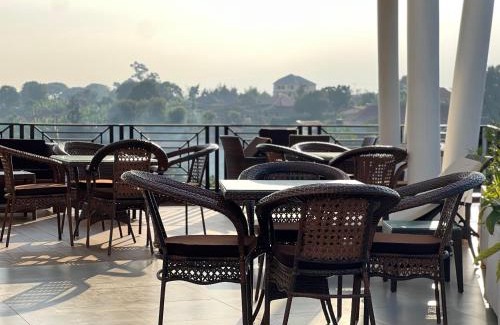 Fort Portal Hotel | Kemrose