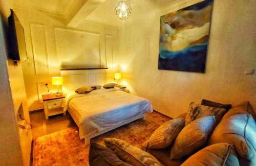 Fort Portal Hotel | Kemrose