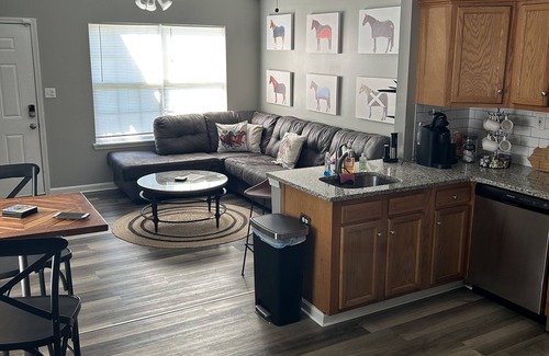 Wyandotte House | Kentucky Getaway