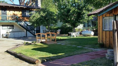 Kernville Hotel | Kern Riverfront Lodge