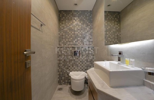 Jumeirah Village Circle Apartment | KeyHost - Cozy 1BR Apartment Near Five Hotel - JVC - KG40