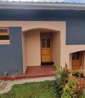 Western Region Cabin | Kibugu Gorilla Homestay