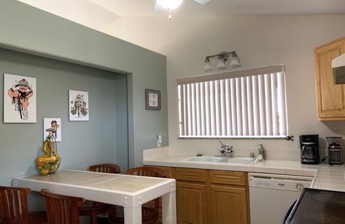 Hawi Apartment | Kick Back and Kick Your Shoes Off