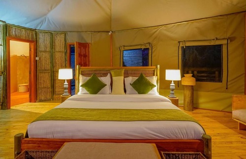 Western Region Cabin | Kikorongo Safari Lodge