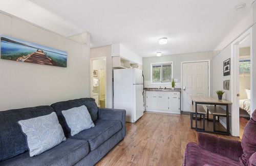 Kimberling City Hotel | Kimberling Cove C8