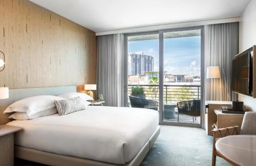 West Avenue Hotel | Kimpton - Hotel Palomar South Beach by IHG