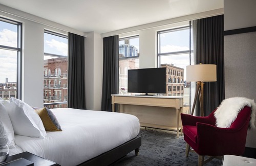 Historic Third Ward Hotel | Kimpton Journeyman Hotel by IHG