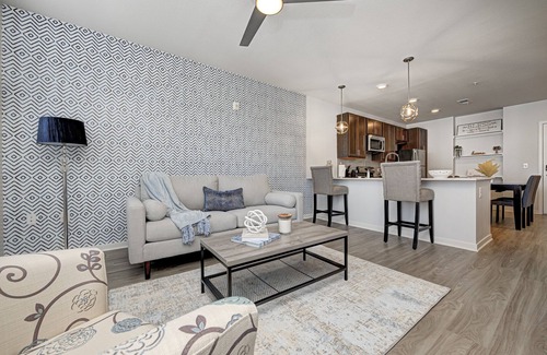 Fishers Apartment | KING BED - 1BED/1BTH - LUXE