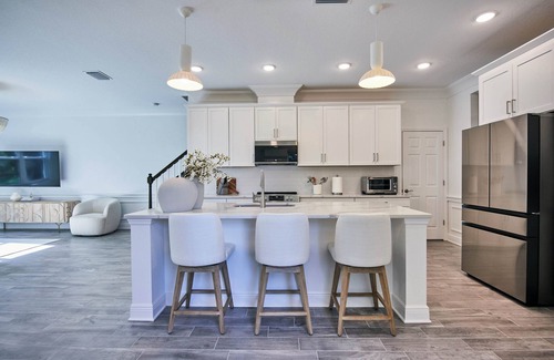 Sarasota House | King Ensuite w/adjustable bed/New heated pool