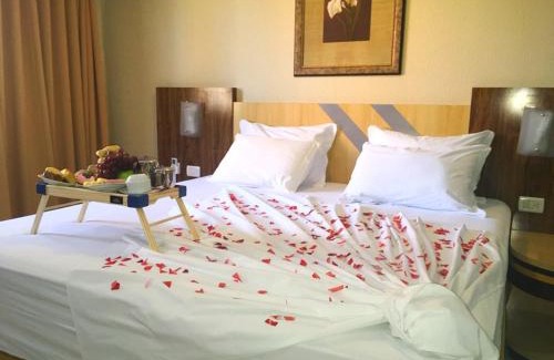 Maringa Hotel | King Konfort Hotel