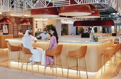 Dubai House | King Room Near Expo 2020 By Luxury Bookings