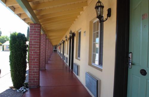 Gilroy Hotel | King's Rest Motel