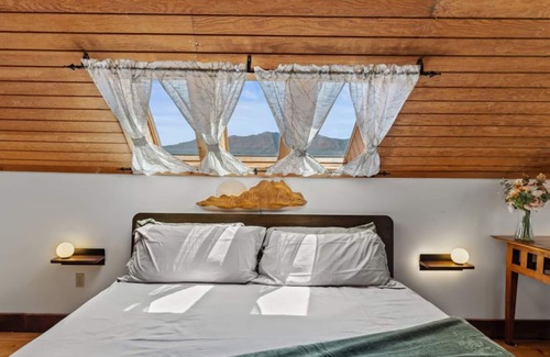 Townsend Hotel | King Suite w/Skylights | Sofa Lounge | Balcony + Trees