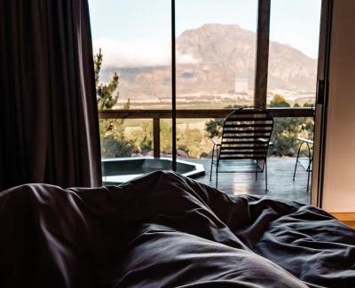 Tulbagh Apartment | Kingfisher Cabin at Vrolikheid Landgoed