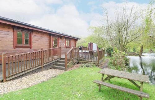 Badwell Ash House | Kingfisher Lodge