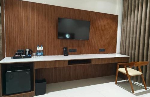 Somnath Hotel | Kings Kraft Tremezzo Inn, Somnath