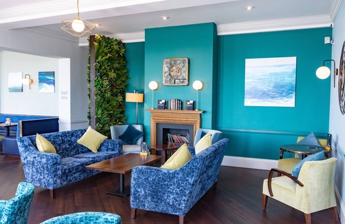 Holland-On-Sea Hotel | Kingscliff, BW Signature Collection