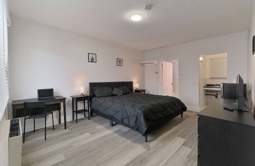 West Hill Hotel | Kingston Residences