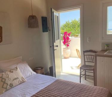 Psathi Apartment | Kisari Kimolos Chorio Double Room