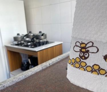 Jardim Virginia Apartment | Kit net completa na Praia da Enseada