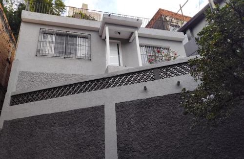 Maua House | Kitnet completa, Villa Bocaina!