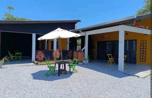 Pontal do Sul House | Kitnet privada confortável em Pontal do Sul