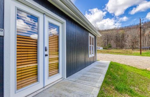 Cosby House | Kitt's Cottage, Pickleball Court, Creek, WIFI, Mountain Views, Starting at 79"