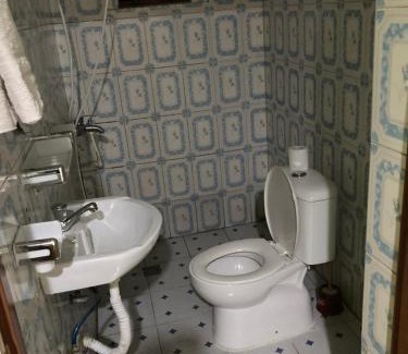 Gisenyi Cabin | Kivu Beach Garden