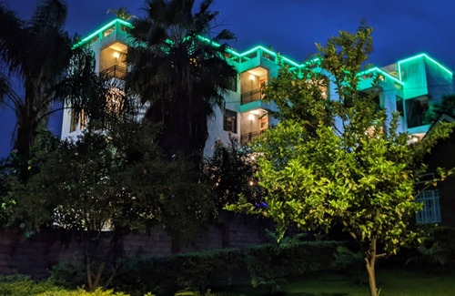 Gisenyi Hotel | KIVU HILLTOP VIEW HOTEL