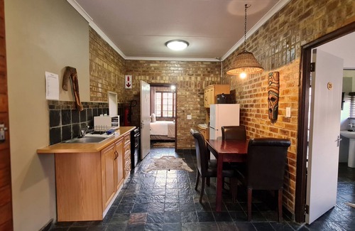 Emalahleni House | Klein Bosveld Guesthouse