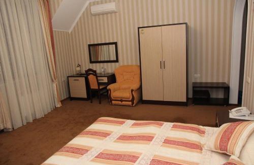 Kamenets-Podol'skiy Hotel | Kleopatra VIP hotel