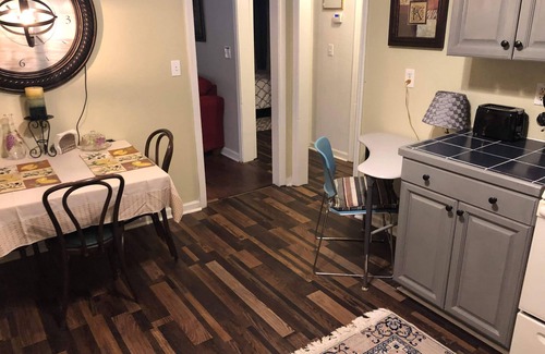 Macon Apartment | KnightPlace - The Michael - 2BD/1BA Apartment in Duplex - Near Mercer University