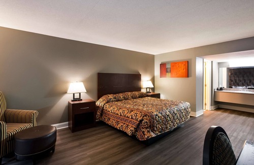 Terry Sanford Hotel | Knights Inn Fayetteville