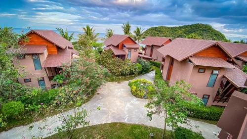 Ko Pha-ngan Hotel | Koh Ma Beach Resort - SHA Extra Plus
