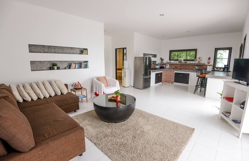 Koh Tao Apartment | Kohtao studios sunset❂penthouse❂pool❂ ocean view