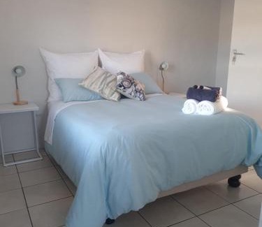 Velddrif Apartment | Kom ma nader