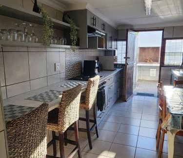 Velddrif Apartment | Kom ma nader