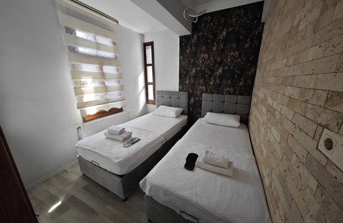 Usak House | Konak Asil