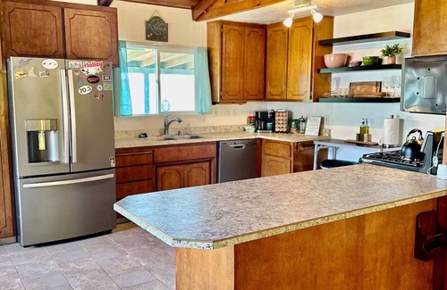 Lucerne House | Konocti Casa! - 3bd/2Ba - Best Lake Views - Entire House