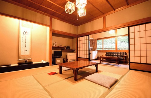 Koyasan House | Koyasan Shukubo Fugenin