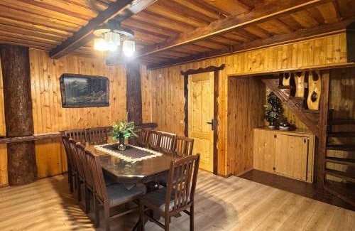 Mykulychyn House | Kozarik