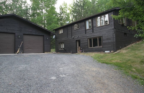 Crane Lake Cabin | Kozy Rustic Knot with water access to Crane Lake