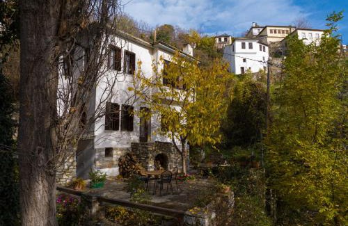 Makrynitsa Villa | KP113 All Season Villa in Makrinitsa