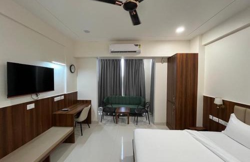 Vrindavan Hotel | Krishna Anandam Palace-Near Prem Mandir