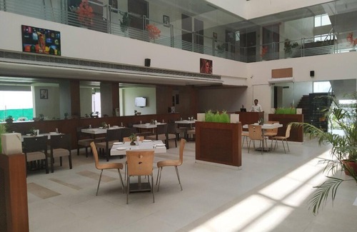 Mathura Hotel | Krishna Valley Wellness Resort Vrindavan