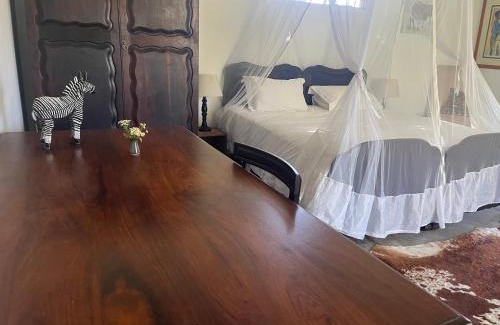 Thorny Bush Game Reserve House | Kruger Park Farmstay near Orpen Gate