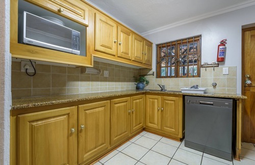 Hazyview Ski Chalet | Kruger Park Lodge Unit No. 221