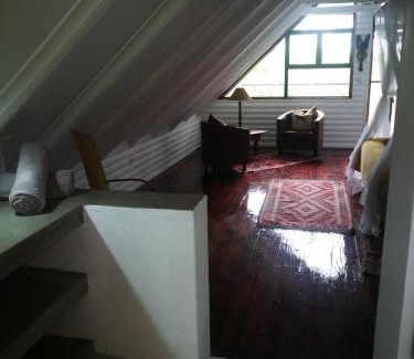 Marloth Park Ski Chalet | Kruger River Villas- Treetop Loft